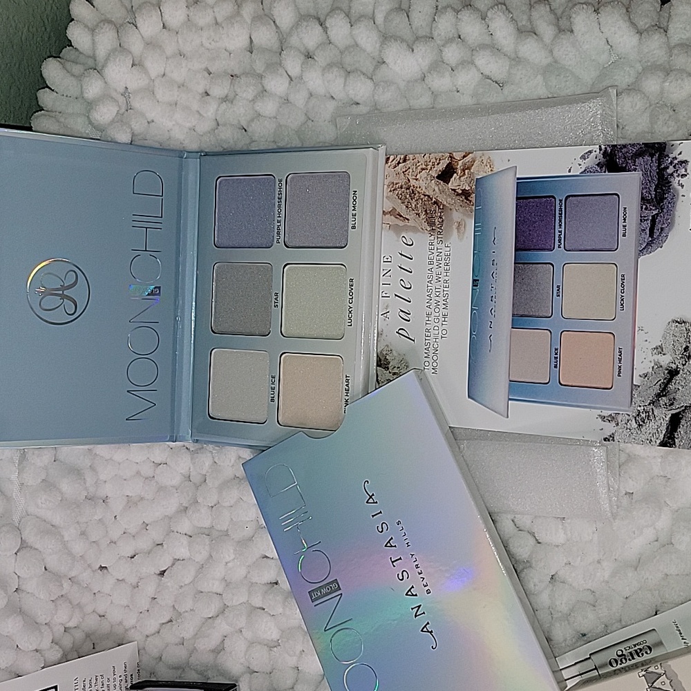 Various Makeup Items From Allure Beauty Boxes.. - Picture 4 of 12